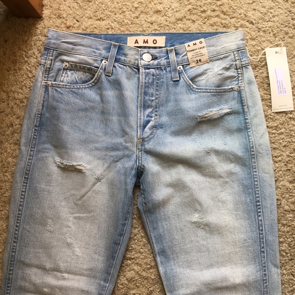 AMO Tomboy crop jeans